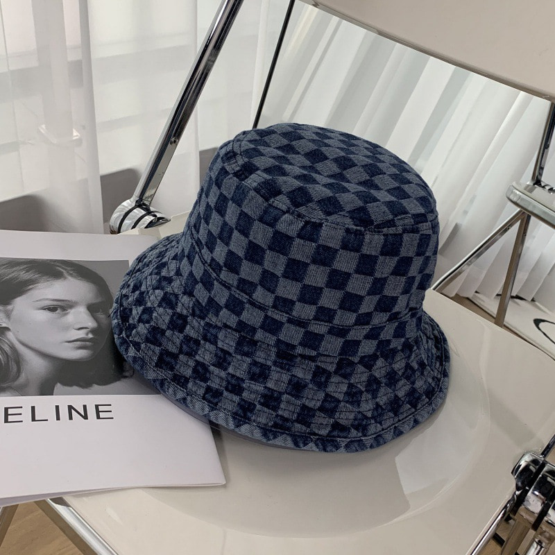 BK00035 Chequeboard Pesty Cowboy Bucket Hat