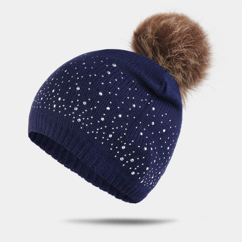 H00046 Pinstripe Furball -neulottu hattu strassilla