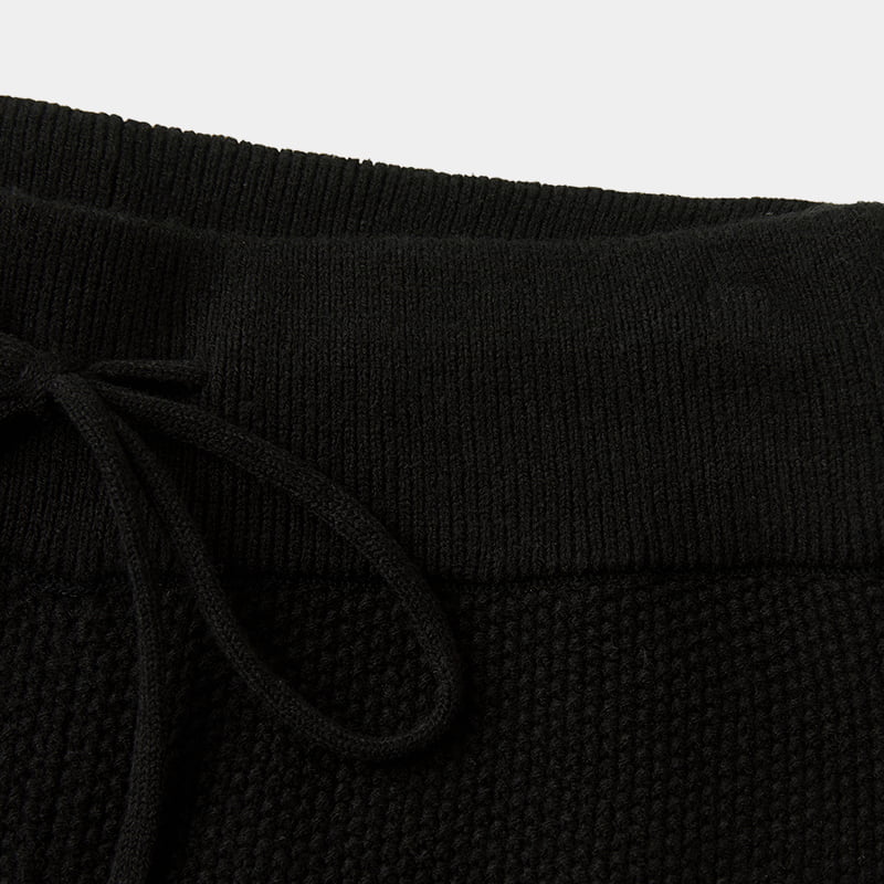 ML2237 Keskivyötärölle paksut, korkeatiheiset rennot neulotut housut ML2237 Keskivyötärölle paksut, korkeatiheiset rennot neulotut housut