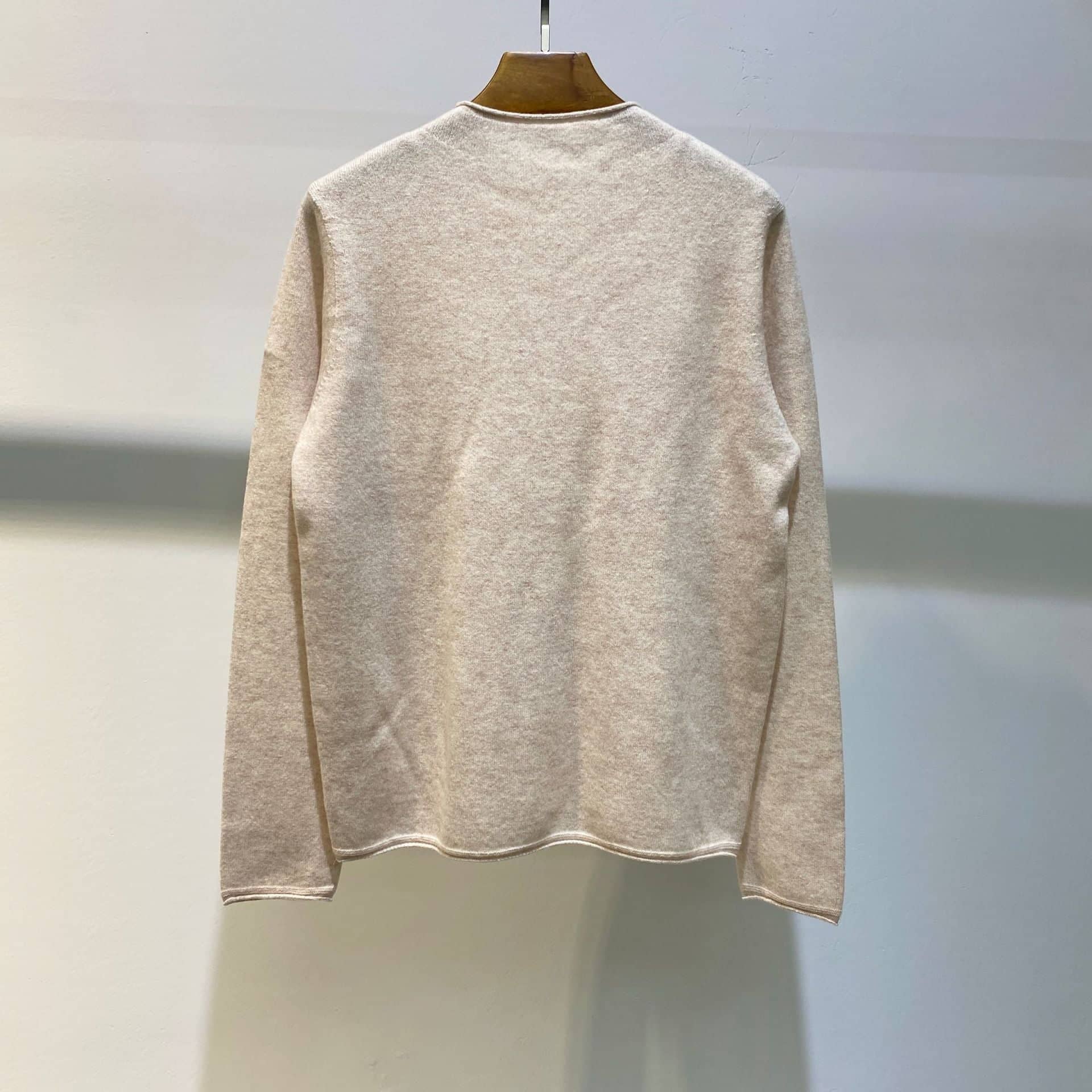 SM-K0031 syksyn ja talven saumaton villaneulottu paita SM-K0031 syksyn ja talven saumaton villaneulottu paita